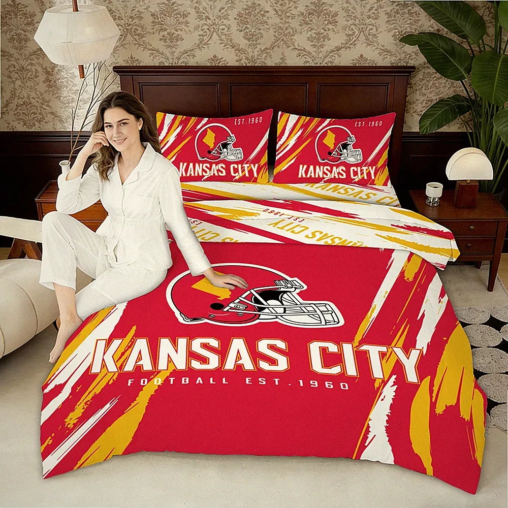 4pcs New Kansas Football Duvet Cover Bedding Set Gift /Free Hat Included