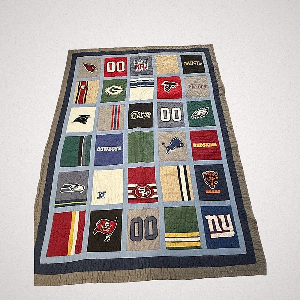 Pottery Barn Teen NFL Football Team Logos Quilt Blanket Comforter Twin Sports