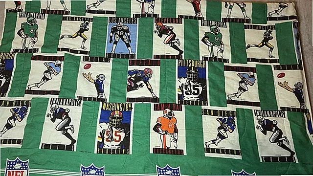 Vintage 1989 NFL Teams Quilt Blanket Football Throw Bedding Twin Made In The USA