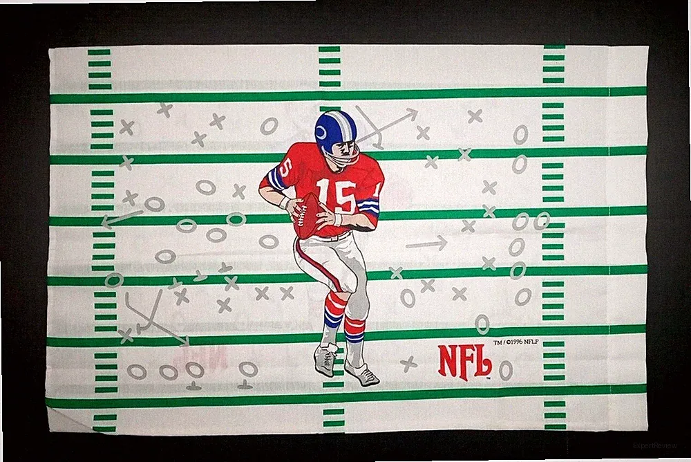 VTG Football Pillowcase NFL Standard Size Kids Bedding Decor Bibb USA NEW